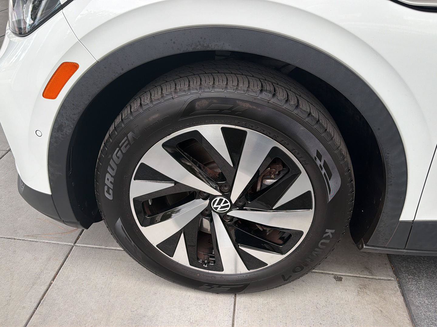 Certified 2023 Volkswagen ID.4 Pro RWD image 9