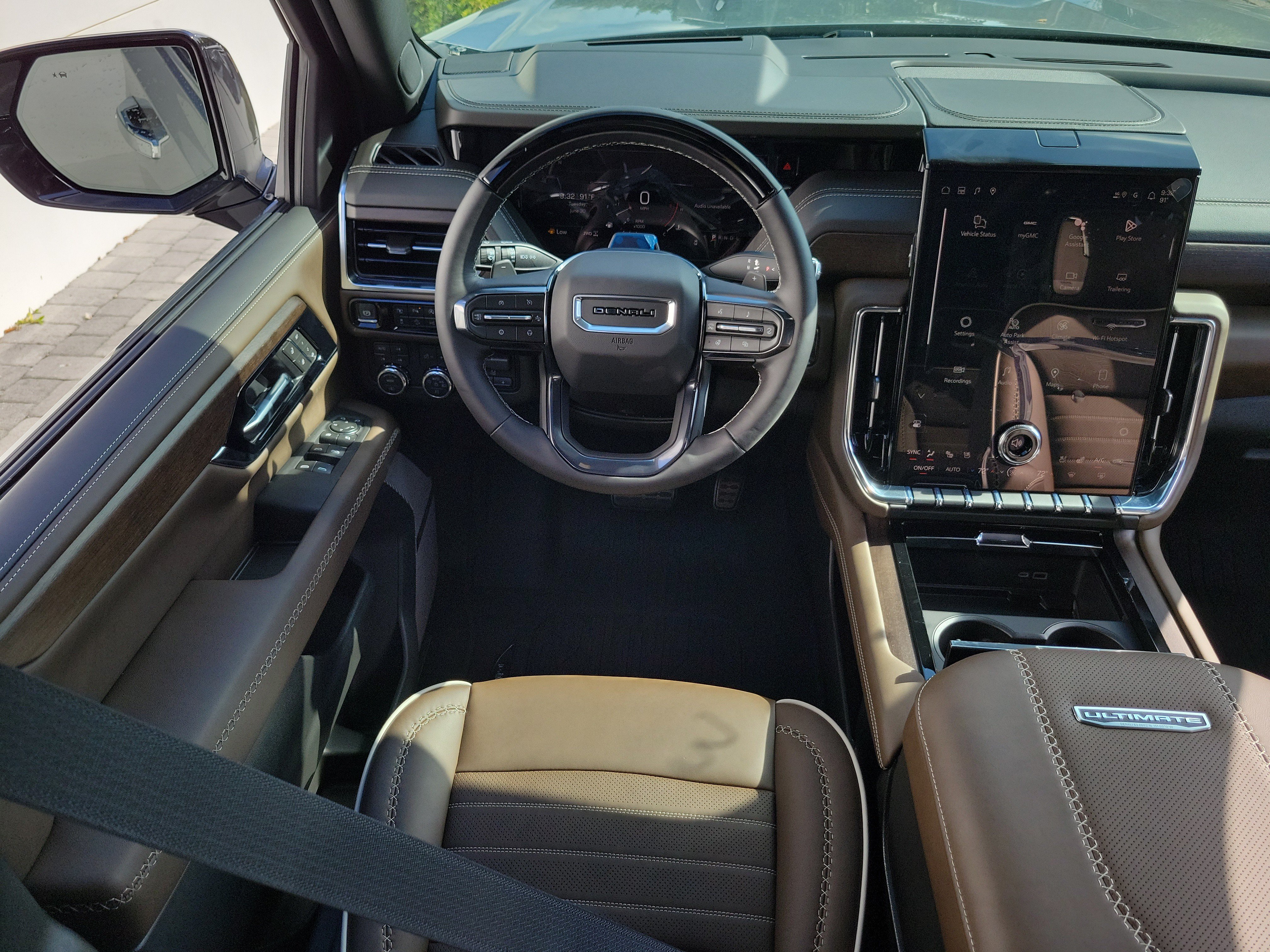 New 2026 GMC Yukon XL Denali Ultimate AWD/4WD image 16