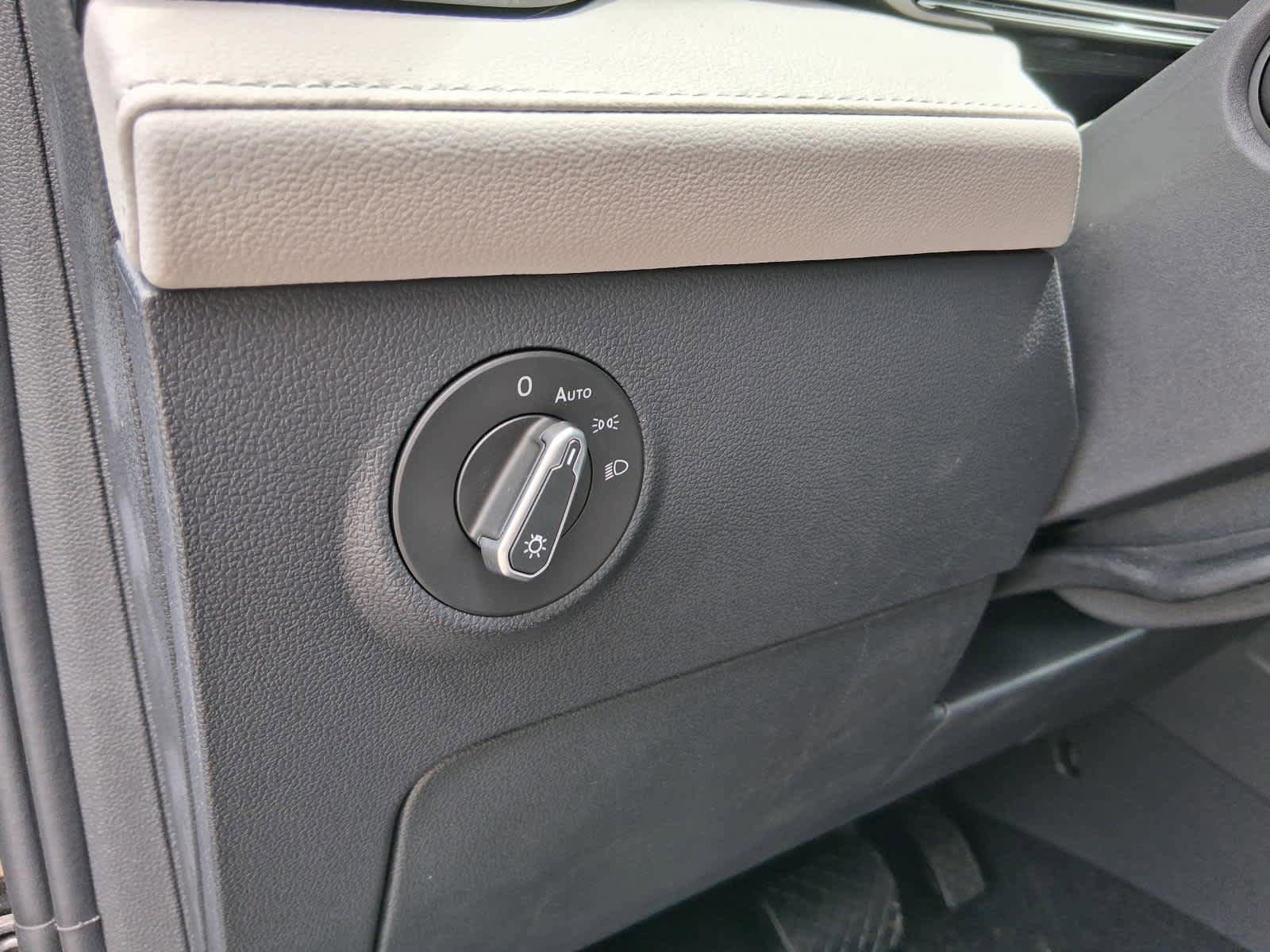 New 2026 Volkswagen Taos S AWD/4WD image 18
