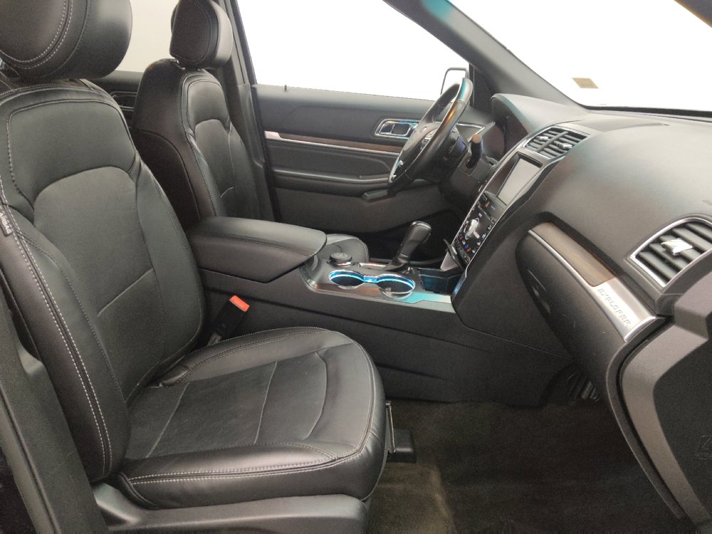 Used 2016 Ford Explorer Limited w/ Equipment Group 301A AWD/4WD image 21