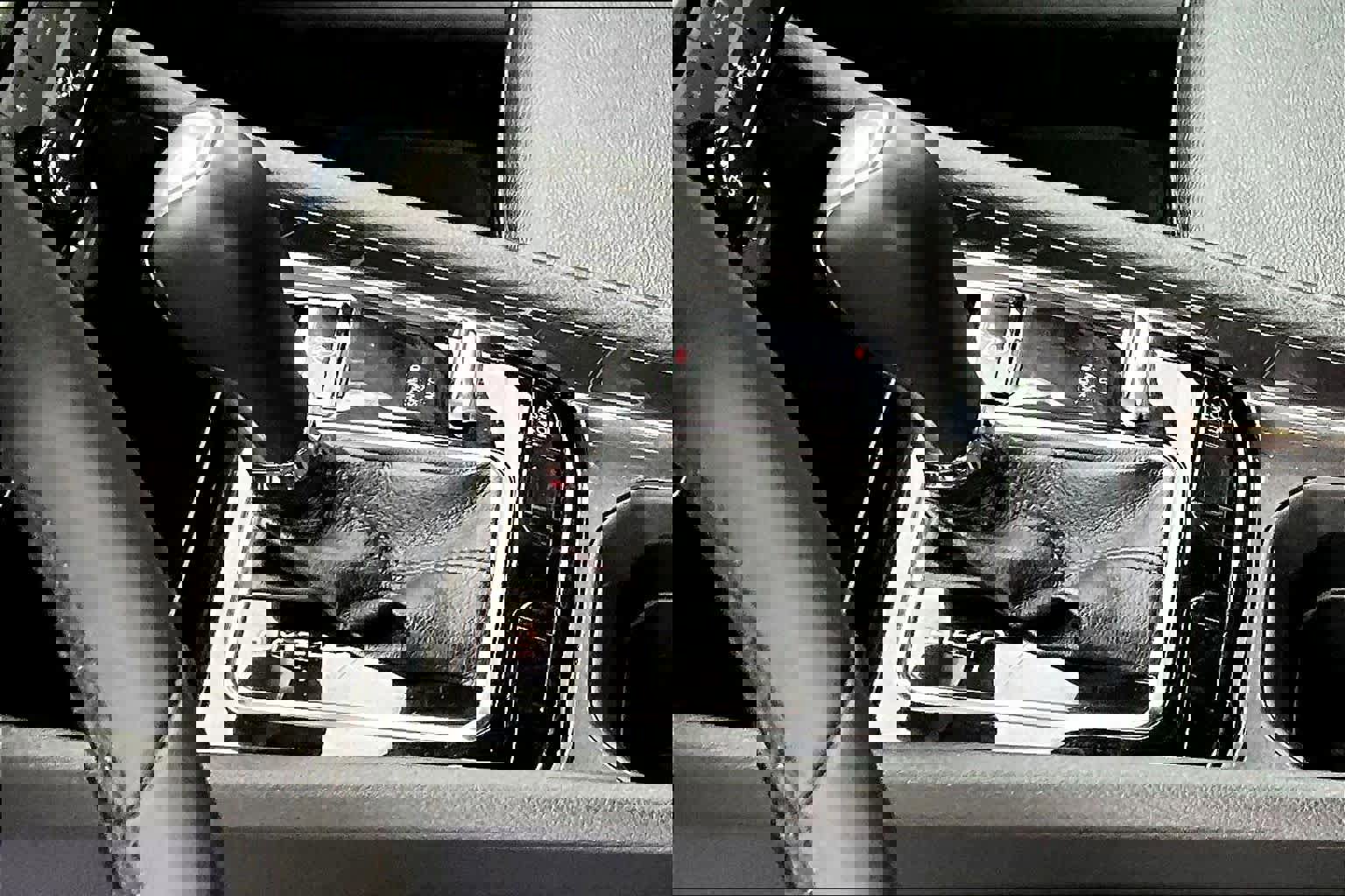 Used 2024 Jeep Compass Latitude image 17