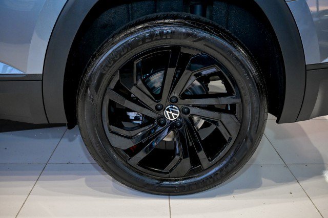 Used 2022 Volkswagen Atlas SE image 54