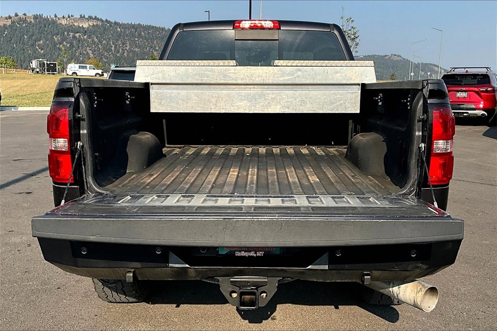 Used 2015 GMC Sierra 3500 Denali w/ Duramax Plus Package image 18