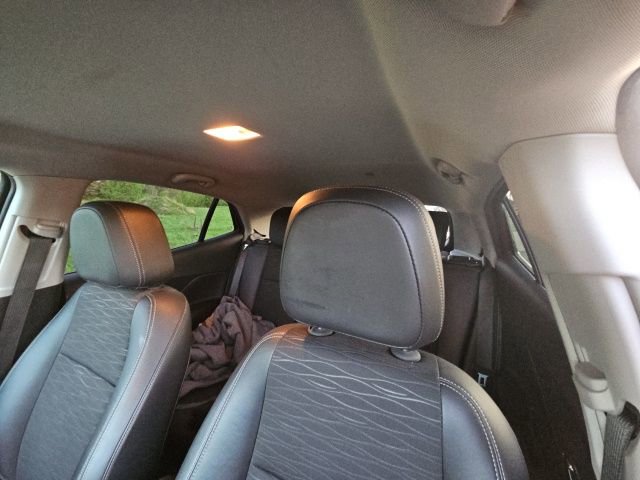 Used 2015 Buick Encore FWD image 15