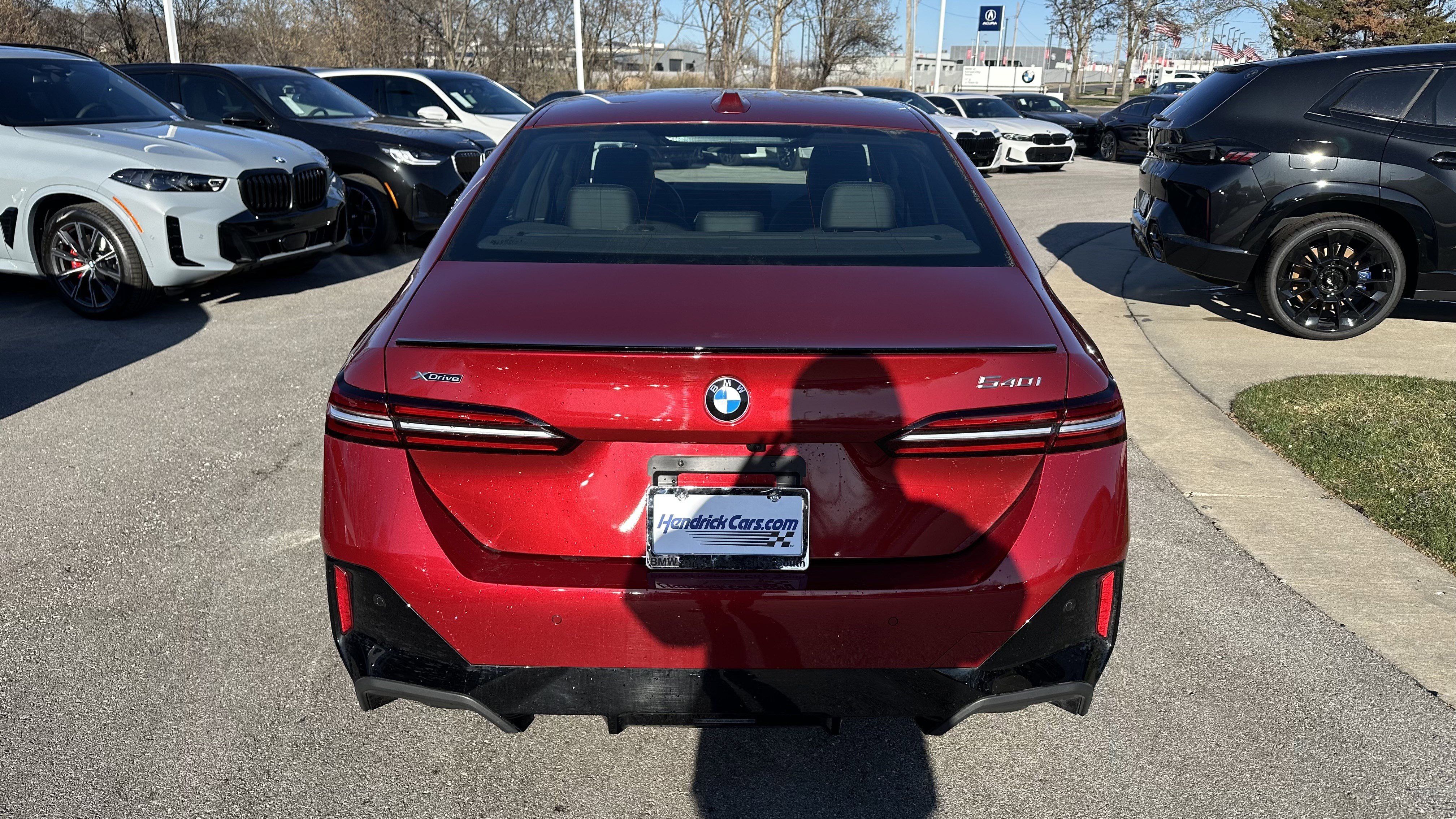 Used 2024 BMW 540i xDrive 540i xDrive w/ Premium Package image 9