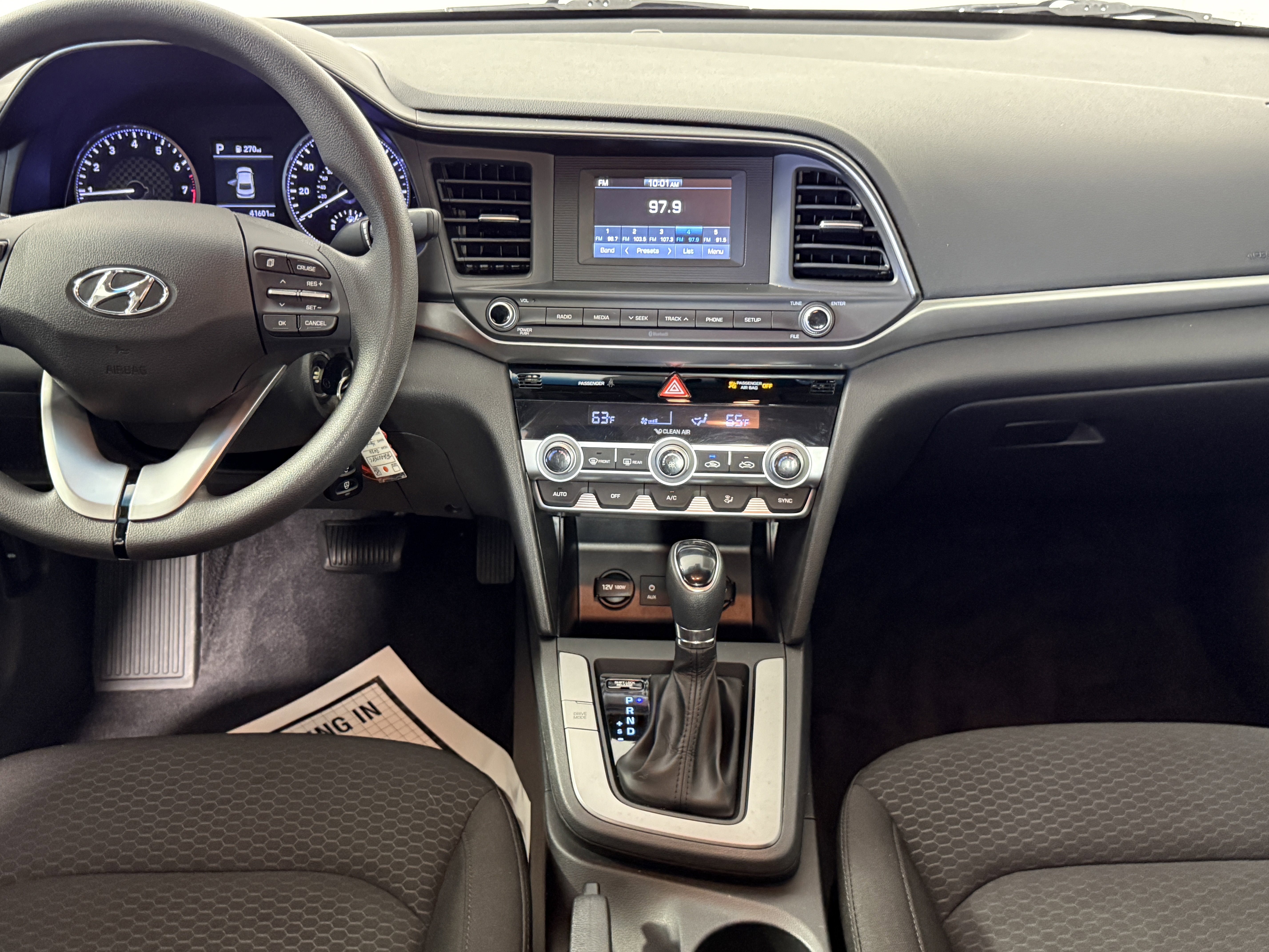 Used 2020 Hyundai Elantra SE w/ Cargo Package (C1) FWD image 12