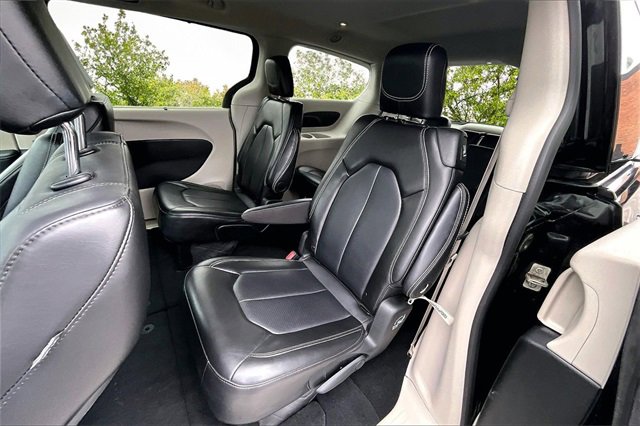 Used 2018 Honda Odyssey EX-L image 25