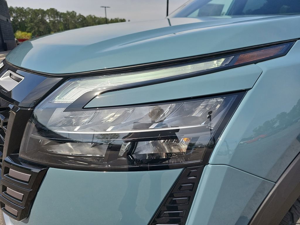 New 2026 Nissan Pathfinder Rock Creek AWD/4WD image 35