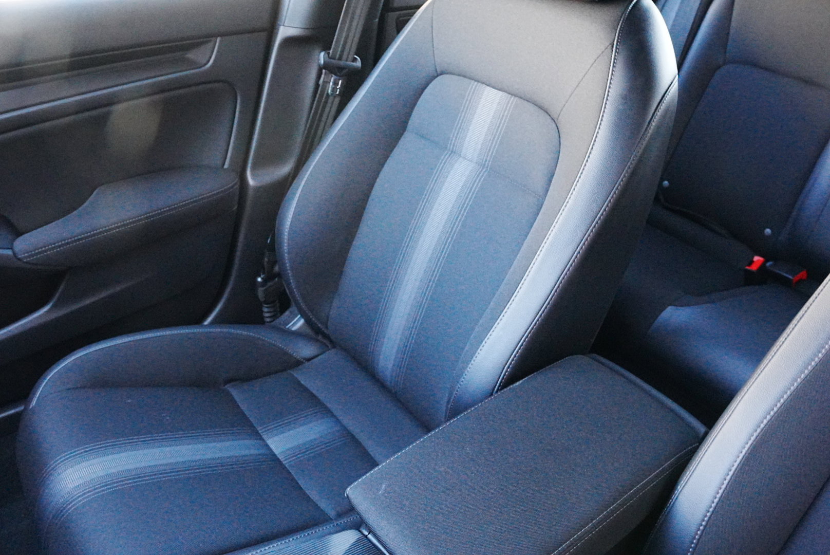 Used 2024 Honda Civic Sport image 11