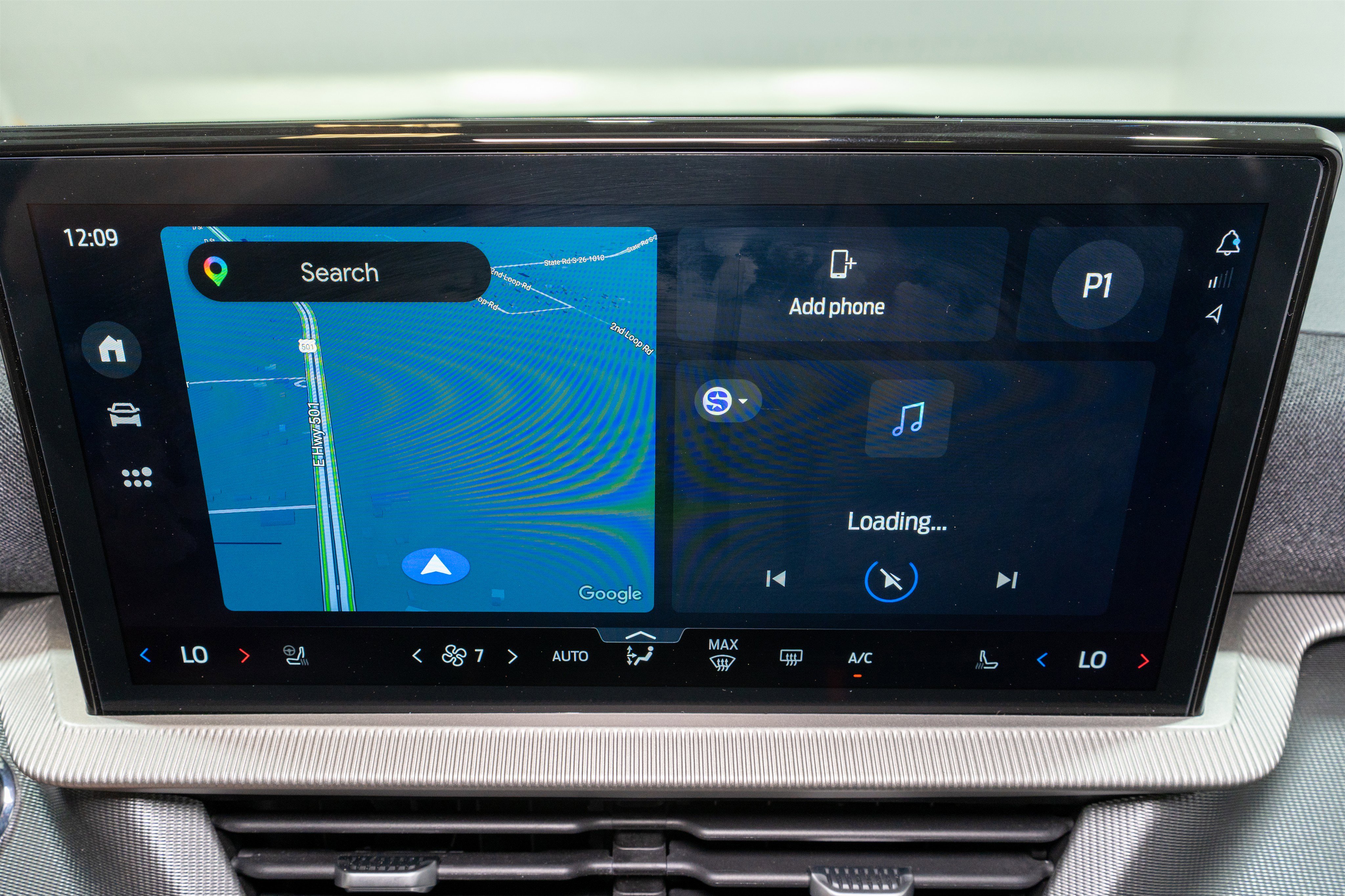 Used 2025 Ford Explorer ST w/ Sun And Sound Package image 18