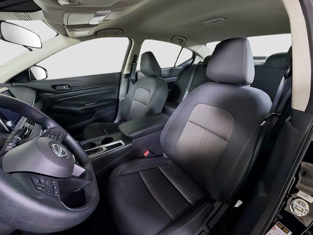 Used 2025 Nissan Altima 2.5 S image 13