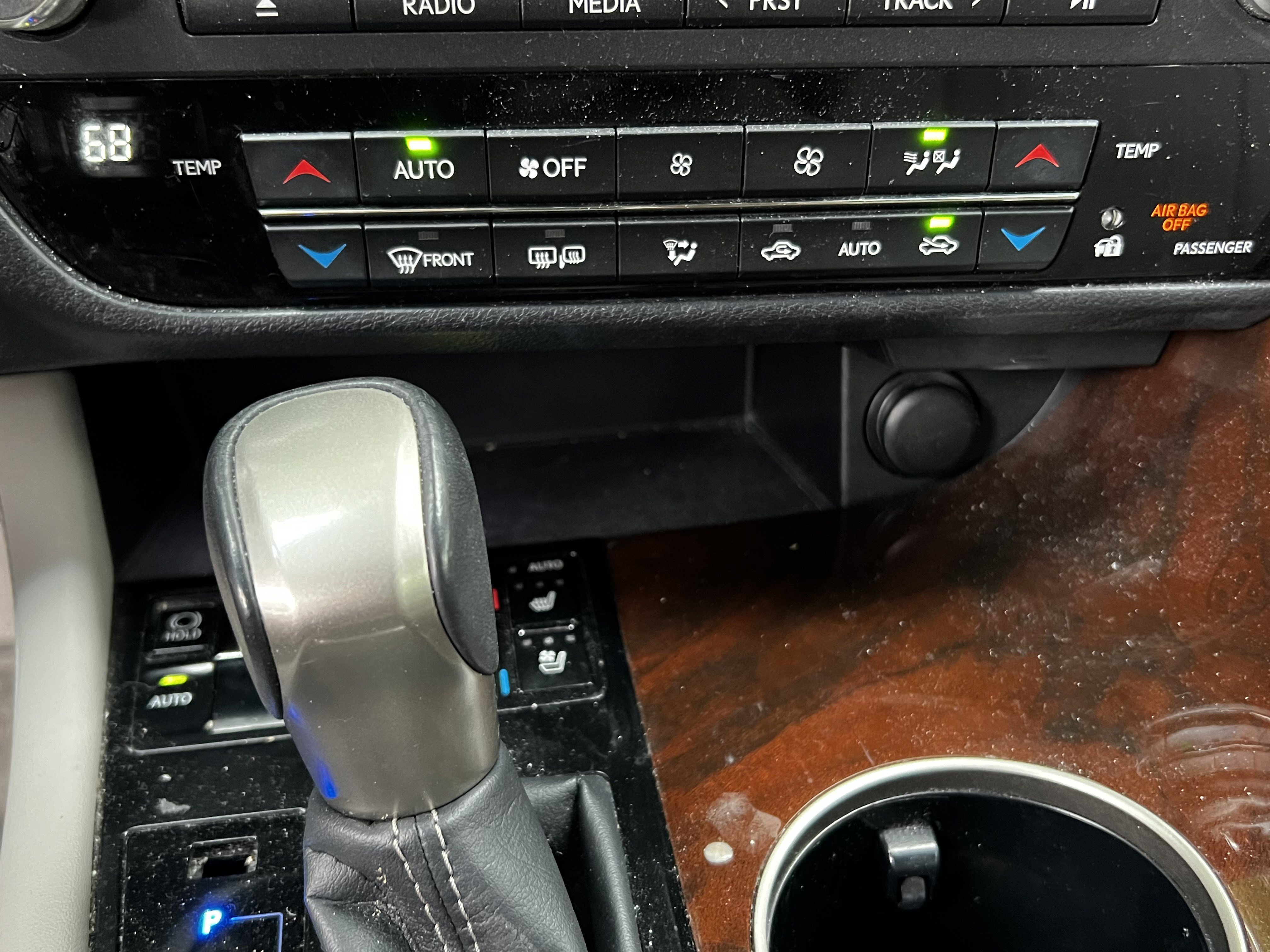Used 2017 Lexus RX 350 AWD w/ Premium Package image 24