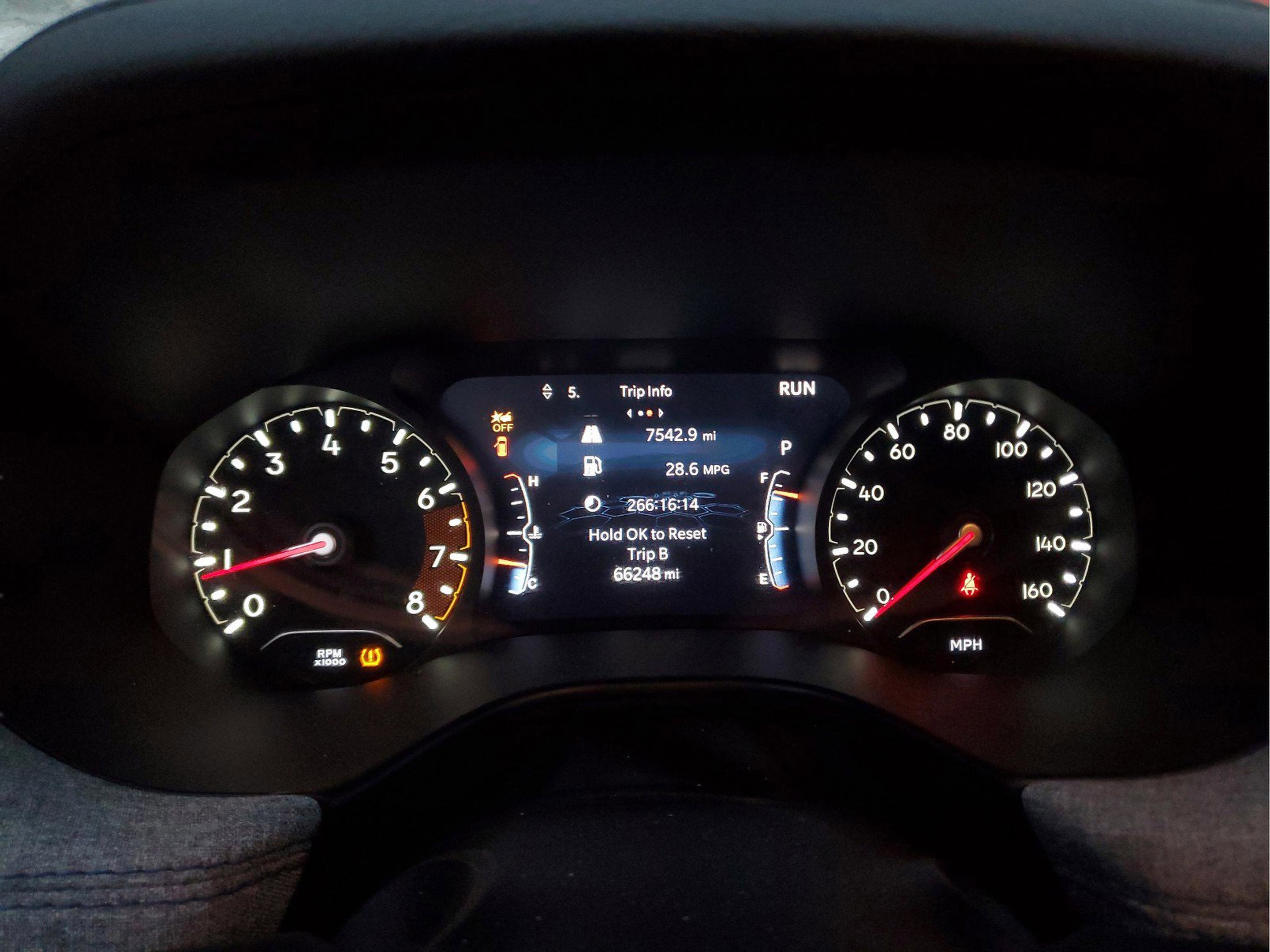 Certified 2024 Jeep Compass Sport image 27