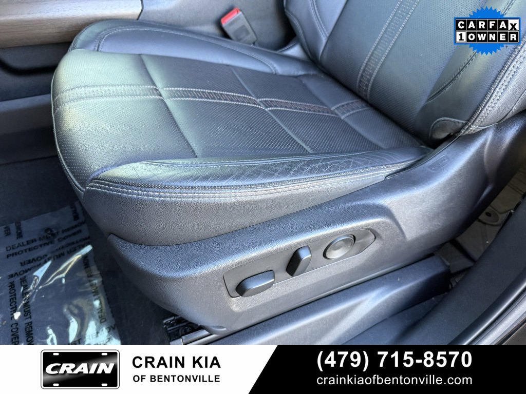 Used 2024 Chevrolet Silverado 2500 High Country w/ Midnight Edition image 25