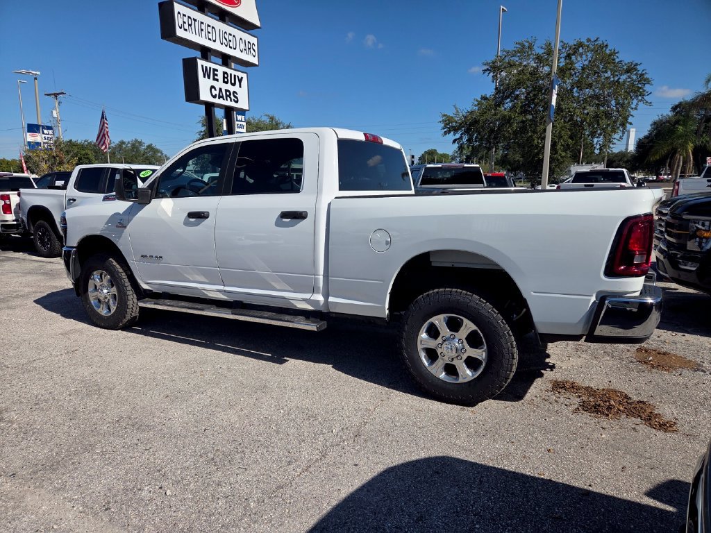Used 2025 RAM 2500 Big Horn AWD/4WD image 11