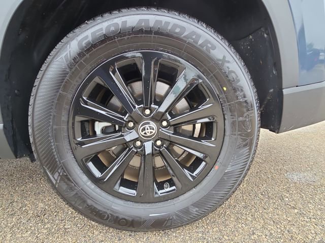 Certified 2025 Toyota Grand Highlander FWD image 34