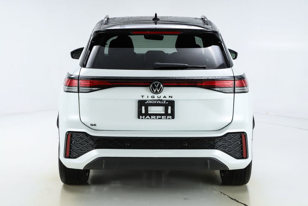 New 2026 Volkswagen Tiguan SE R-Line image 47