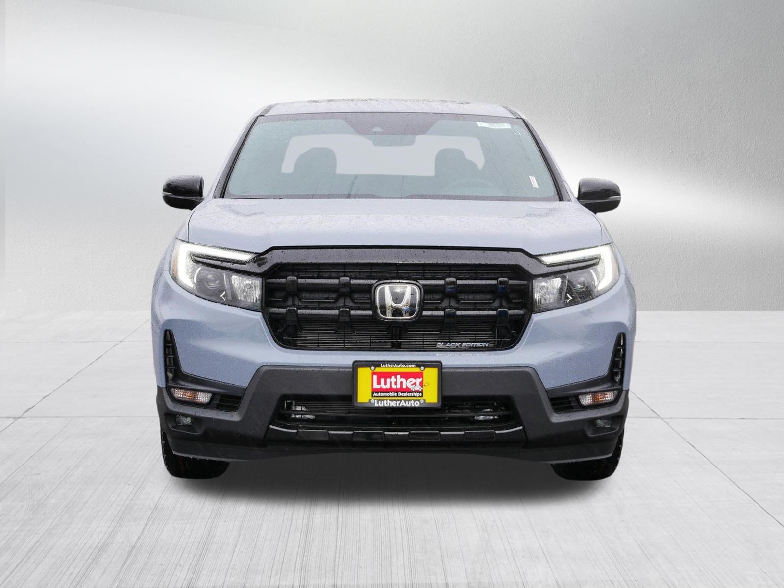New 2026 Honda Ridgeline Black Edition image 2