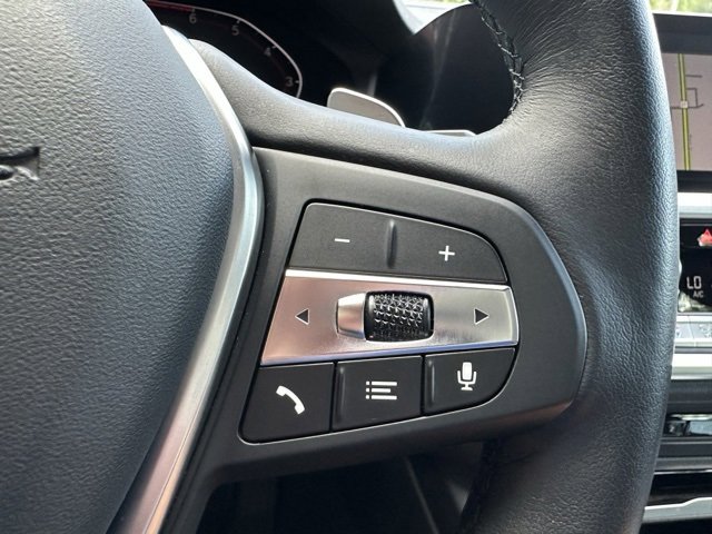 Used 2022 BMW 330i xDrive Sedan w/ Driving Assistance Package image 17