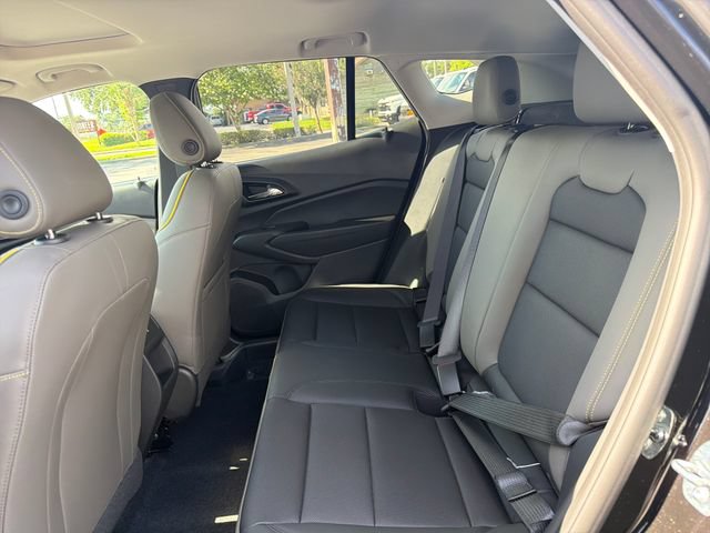 New 2026 Chevrolet Trax ACTIV w/ Sunroof Package FWD image 21