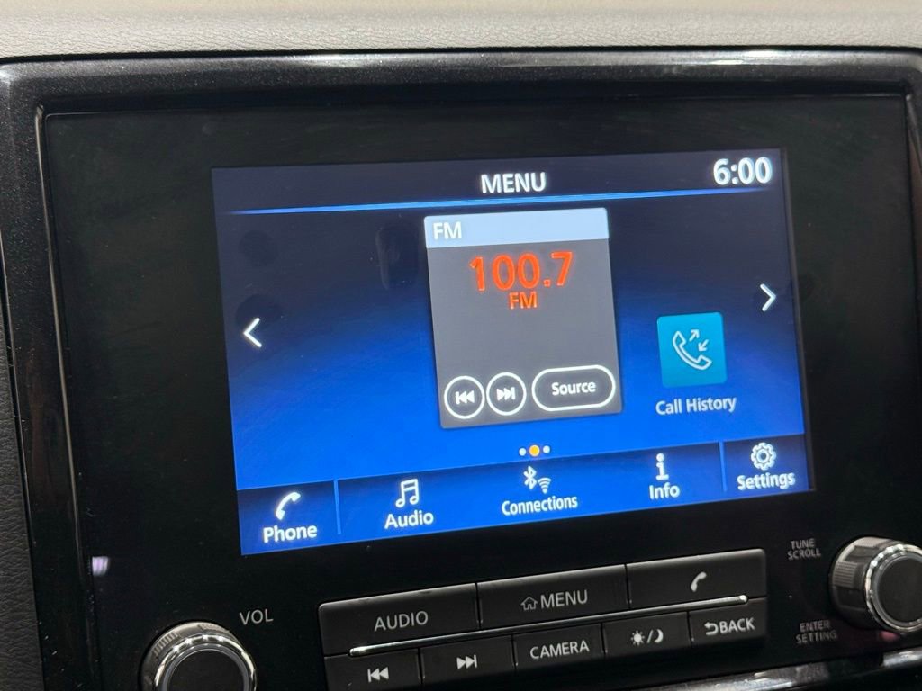 Used 2023 Nissan Frontier SV image 32