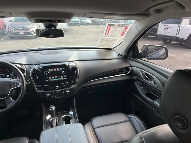 Used 2019 Chevrolet Traverse RS w/ LPO, Floor Liner Package FWD image 40