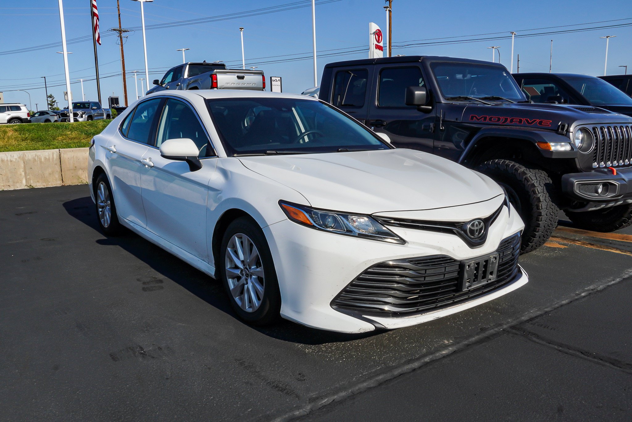 Certified 2019 Toyota Camry LE FWD image 2