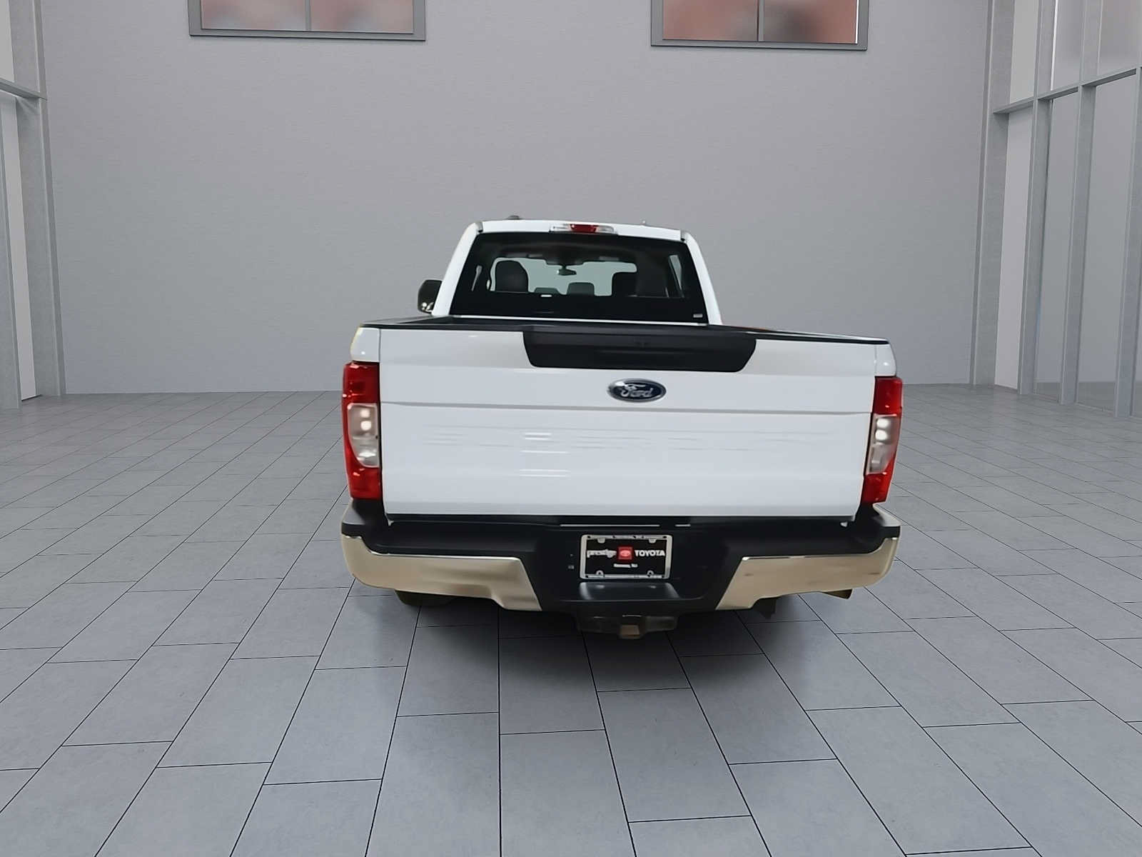 Used 2022 Ford F250 XL w/ Power Equipment Group AWD/4WD image 7