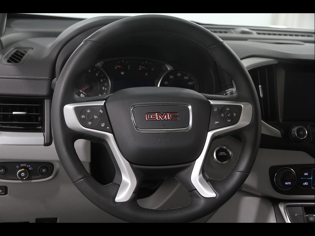 Certified 2023 GMC Terrain SLT w/ Infotainment Package II AWD/4WD image 7