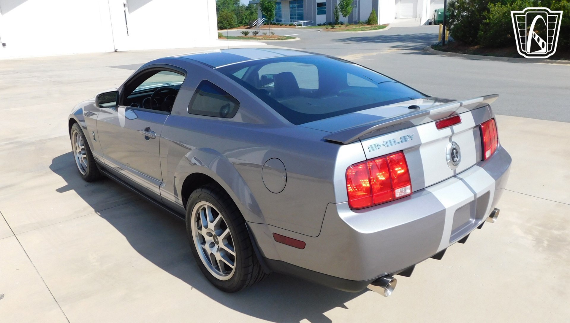 Used 2007 Ford Mustang Shelby GT500 RWD image 19