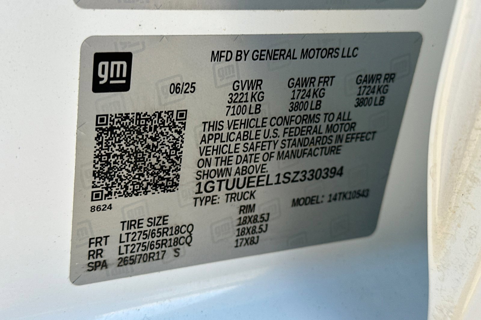Certified 2025 GMC Sierra 1500 AT4 AWD/4WD image 28