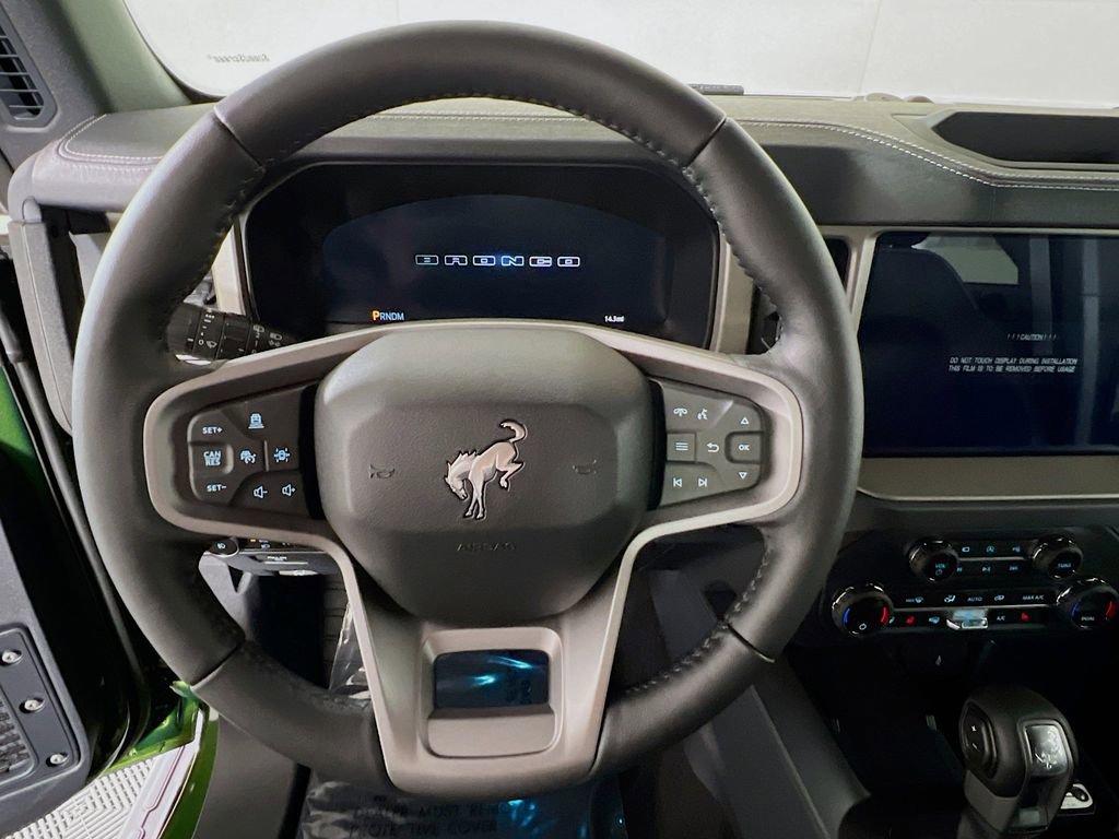 New 2025 Ford Bronco Outer Banks image 8