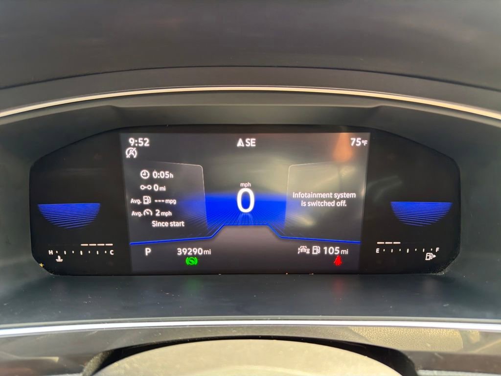 Used 2023 Volkswagen Tiguan SE image 18