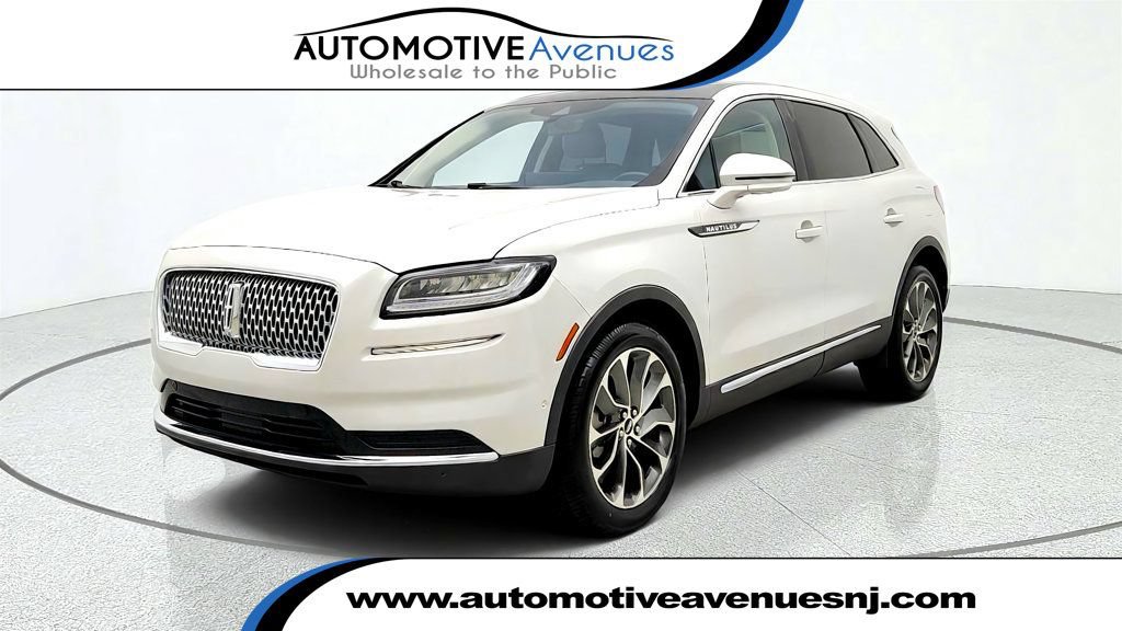 Used 2021 Lincoln Nautilus Reserve w/ Equipment Group 201A AWD/4WD image 1