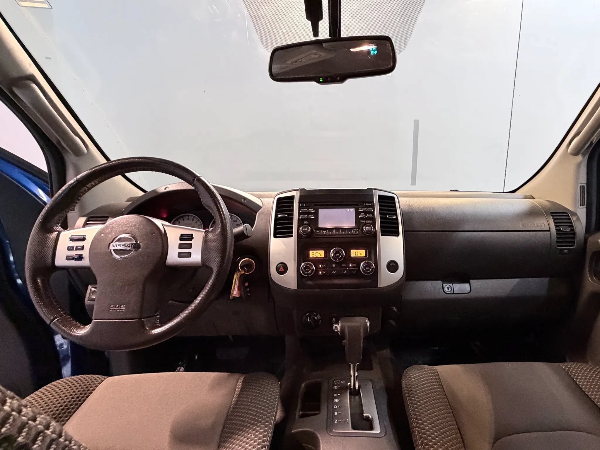 Used 2013 Nissan Frontier PRO-4X AWD/4WD image 16