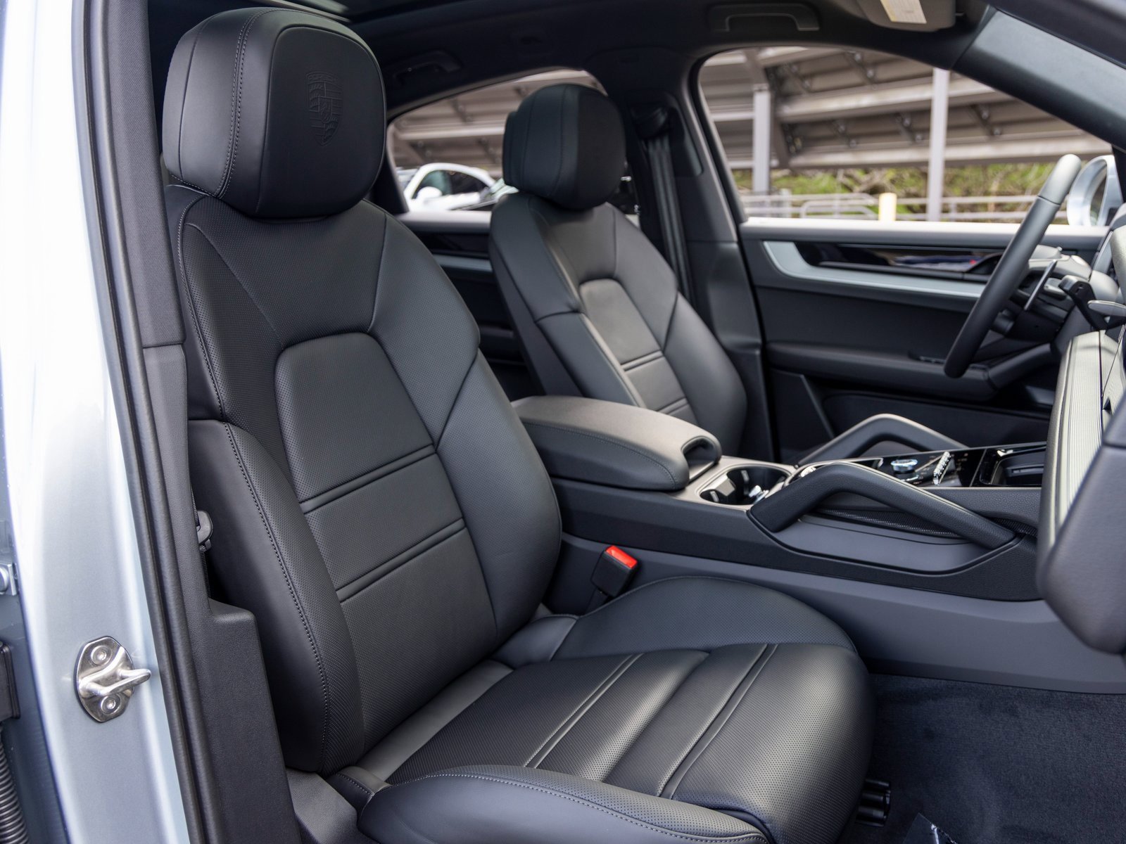 New 2026 Porsche Cayenne Coupe image 54