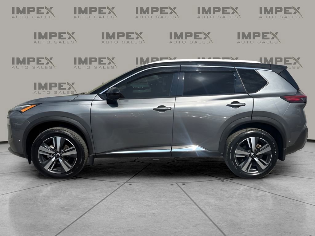 Used 2023 Nissan Rogue SL w/ SL Premium Package image 2