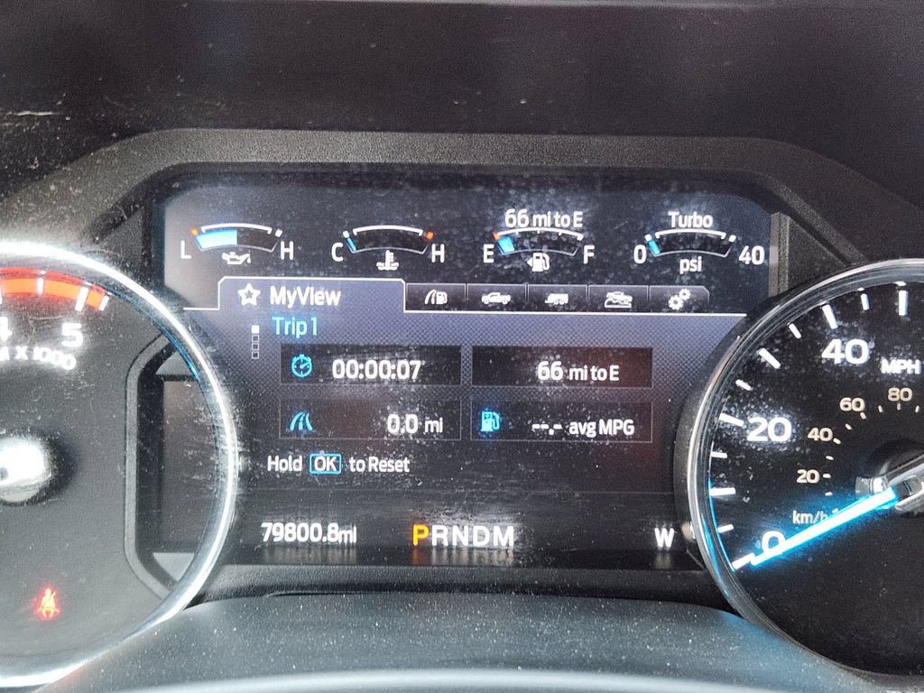 Used 2022 Ford F350 Lariat w/ Tremor Off-Road Package AWD/4WD image 17