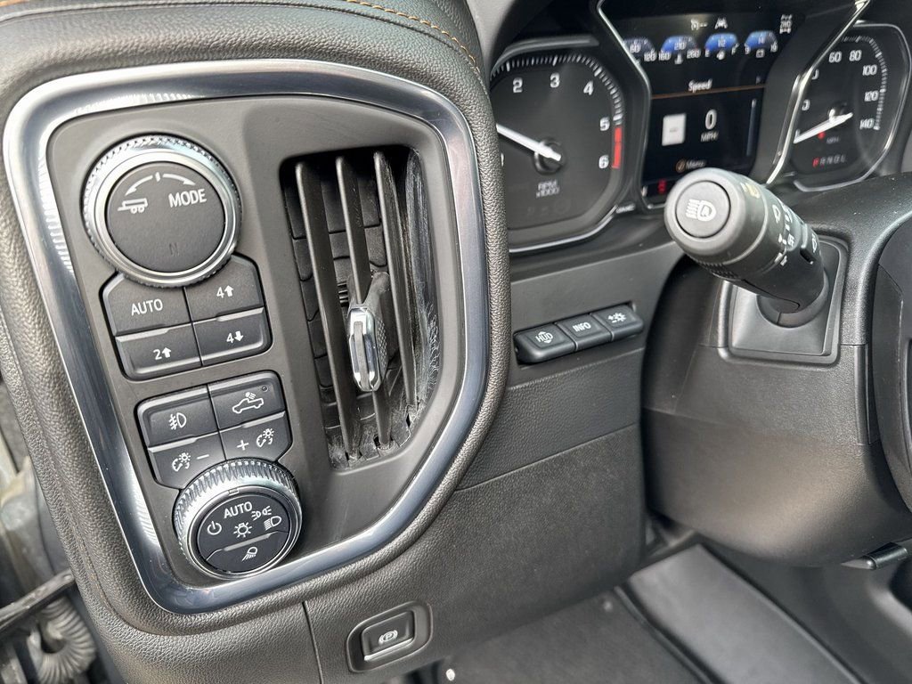 Used 2021 GMC Sierra 1500 AT4 w/ AT4 Premium Package AWD/4WD image 29