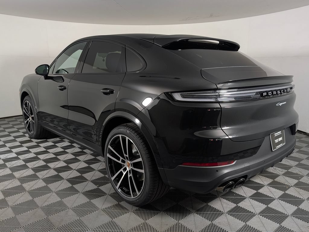 New 2026 Porsche Cayenne Coupe AWD/4WD image 3