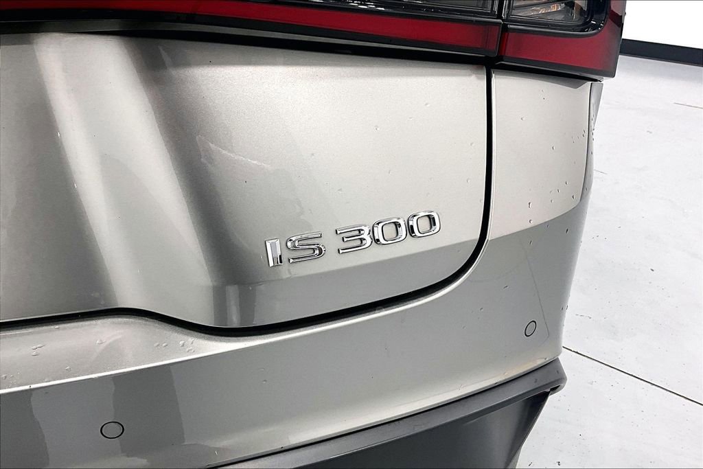Used 2023 Lexus IS 300 w/ Comfort Package image 32