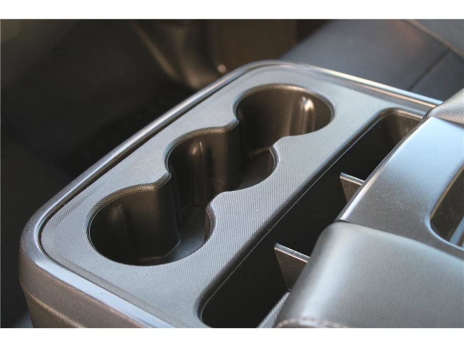 Used 2015 Chevrolet Silverado 1500 LTZ image 28