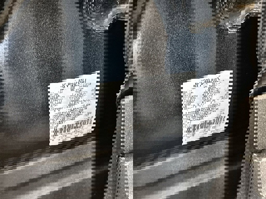 Used 2022 Ford Explorer XLT w/ Equipment Group 202A image 34