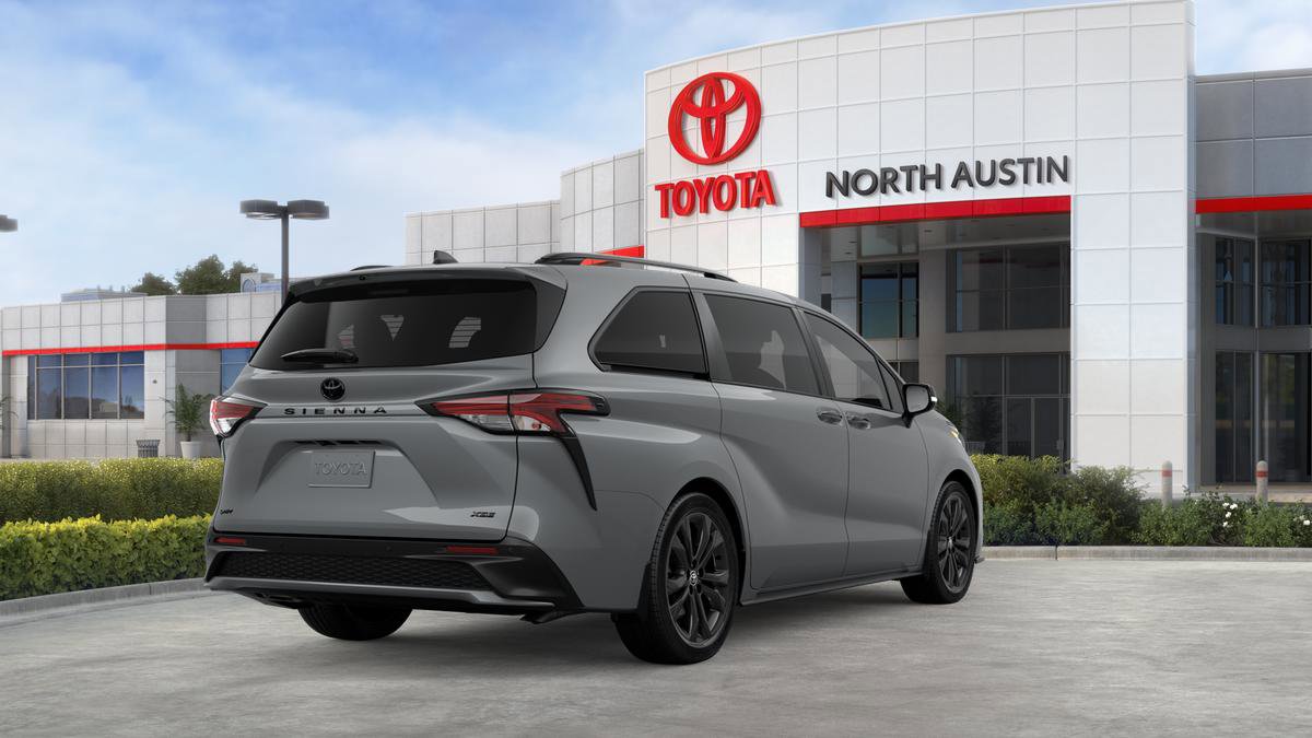 New 2026 Toyota Sienna XSE image 9