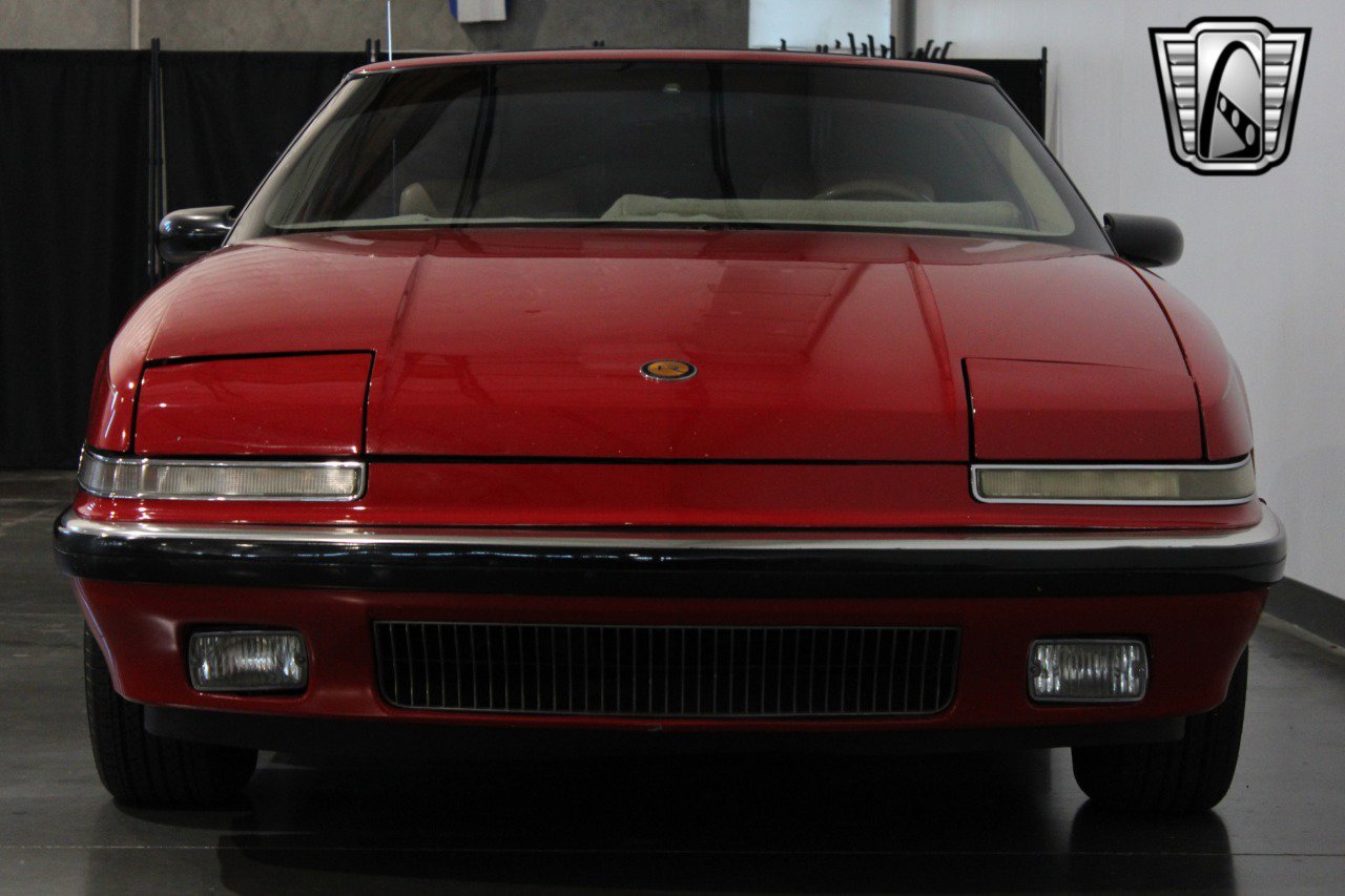 Used 1989 Buick Reatta Coupe image 17