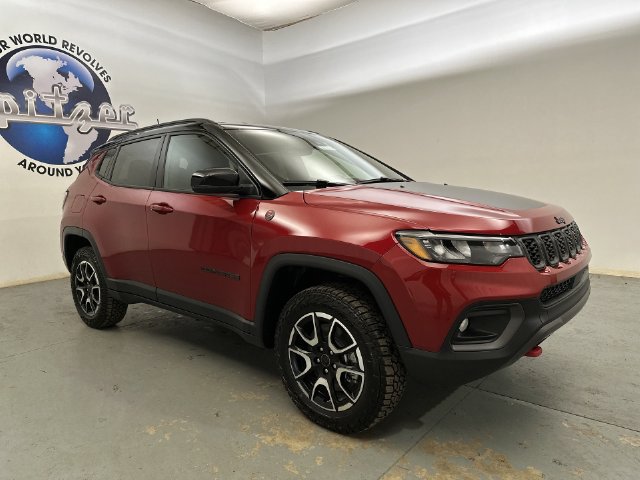 New 2026 Jeep Compass Trailhawk AWD/4WD image 12