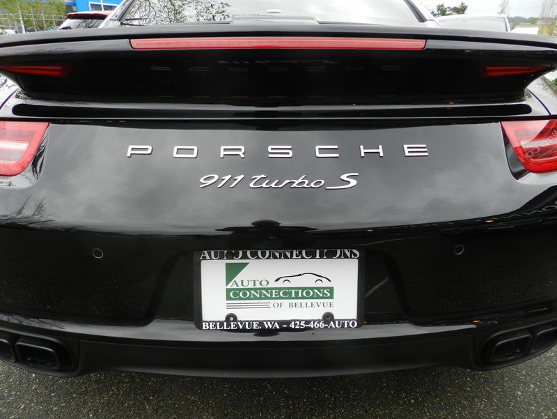 Used 2014 Porsche 911 Turbo S AWD/4WD image 6