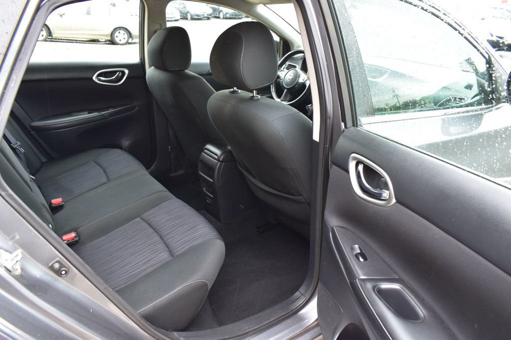 Used 2019 Nissan Sentra SV FWD image 18