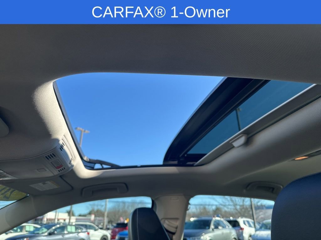 Used 2025 Volkswagen Jetta SEL image 27