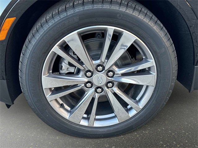 New 2026 Cadillac XT5 Premium Luxury image 8